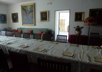 Paestum cooking class dining room at 19th century estate home